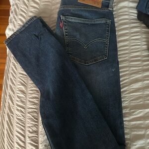 Levi's 519 Men's Dark Indigo Straight Jeans
